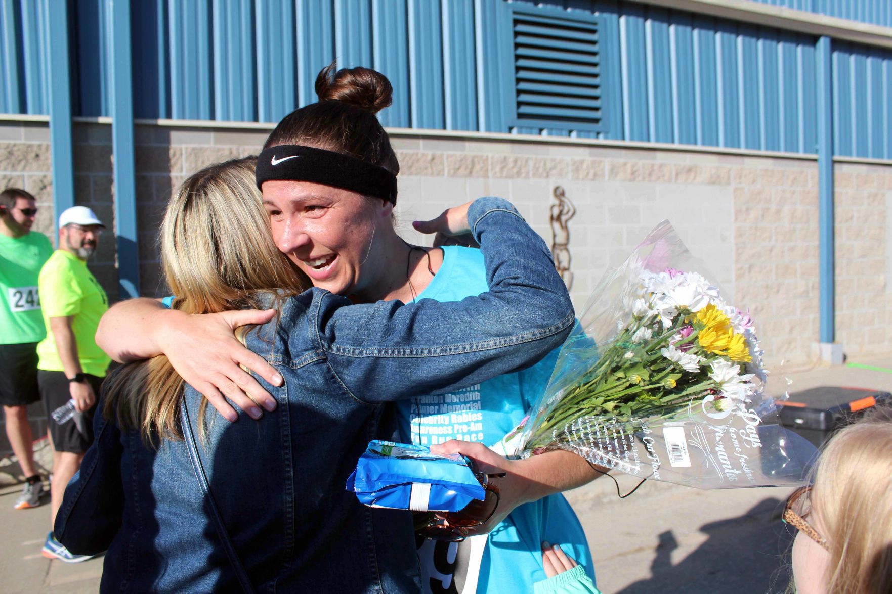 Jamie and Jill hug